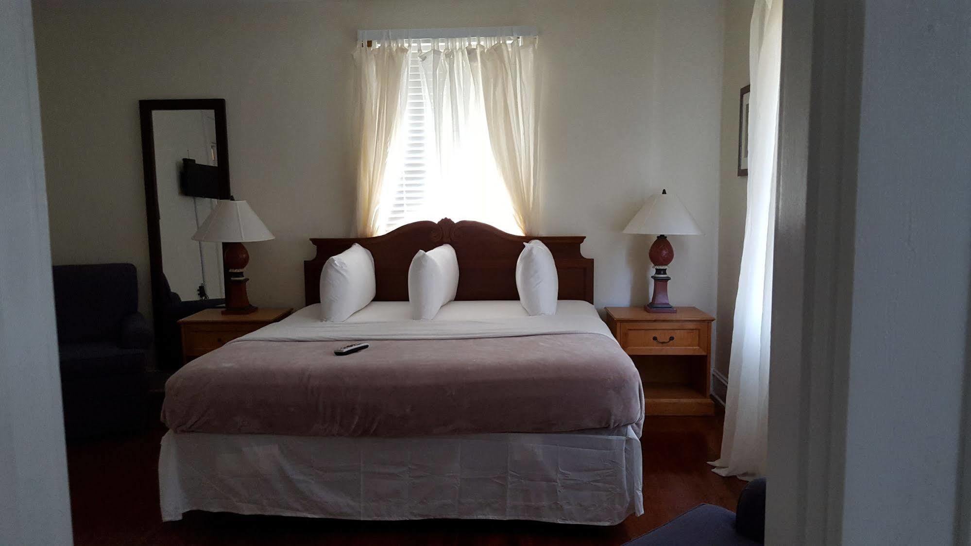 Putnam Lodge Hotel And Spa Cross City Екстер'єр фото